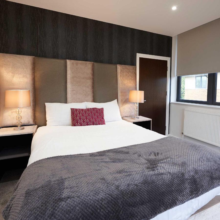 Luxustay Milburn House Milton Keynes Ngoại thất bức ảnh